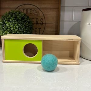 LOVEVERY Sliding Box Top with Sliding Door